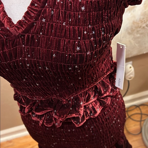 Bloomingdale's AQUA Burgundy Velvet Cocktail dress New with tags- medium  - mordernwear.com